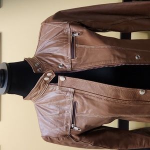 Brown vintage leather coat size 36 equal to a size 6 or small